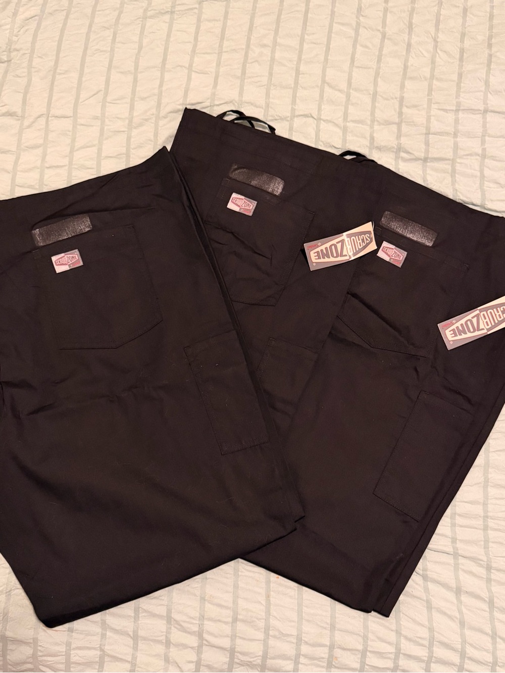 SCRUBZONE 3 Pack 
2-Pocket Drawstring Unisex Cargo
Pants In Black Mens Size XL